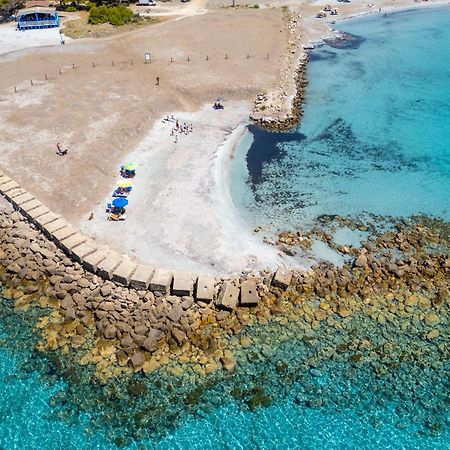 Rustico Porto Pino 30 Mt Dalla Spiaggia Екстериор снимка